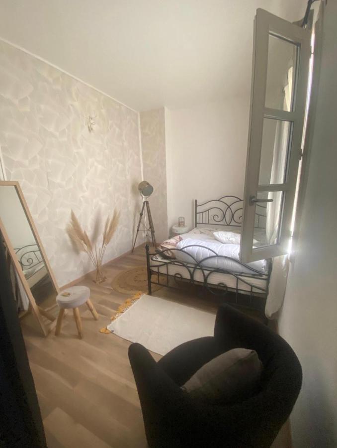 Quartier Cathedrale Cosy & Modern Apartment Безие Екстериор снимка